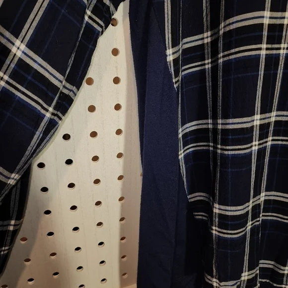 G.H. Bass XXL Navy Blue Plaid Button up Long Sleeve High Low - Picture 2 of 8